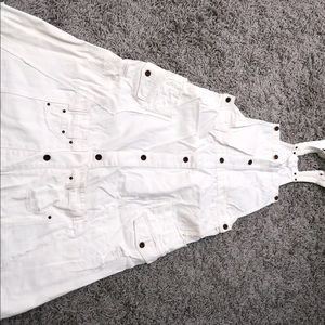 White tannin dress
